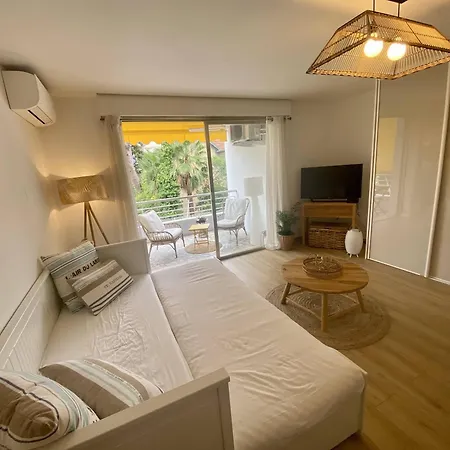 Golf Juans- Studio Front De Mer, Wifi Clim Apartment Vallauris