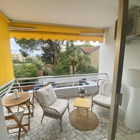 Golf Juans- Studio Front De Mer, Wifi Clim *